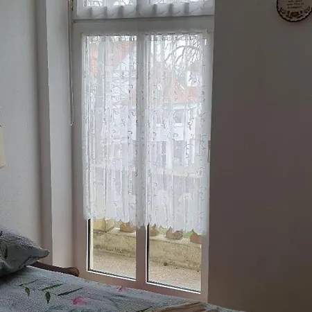 Zentrale Ferienwohnung Im Kurparkhotel דירה באד רוטנפלדה